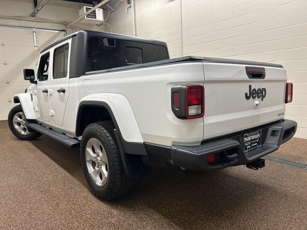 used 2021 Jeep Gladiator car, priced at $31,000