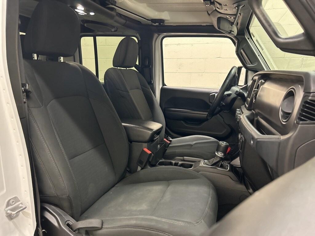 used 2021 Jeep Gladiator car, priced at $31,000