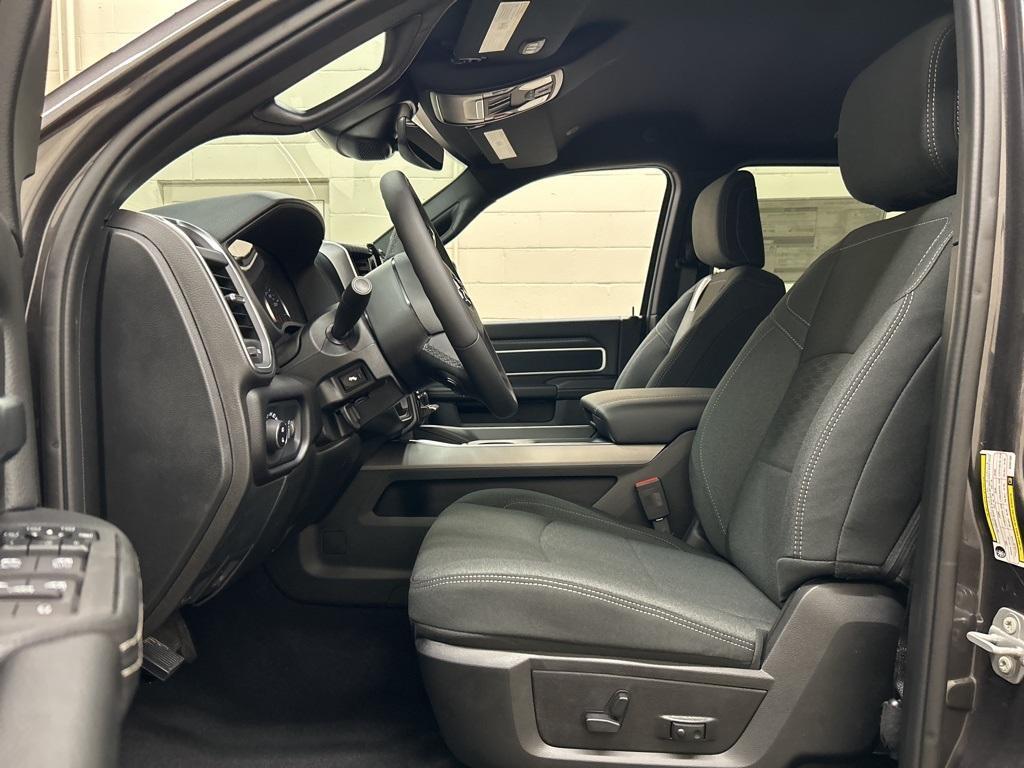new 2025 Ram 2500 car