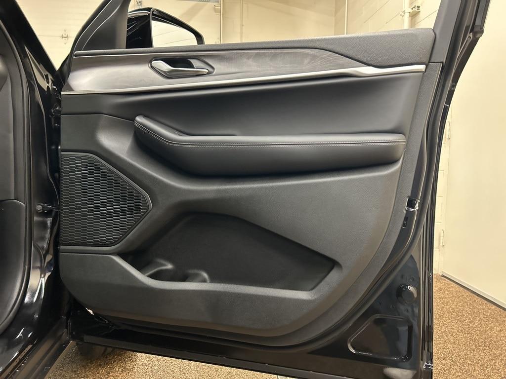 new 2025 Jeep Grand Cherokee L car, priced at $50,814