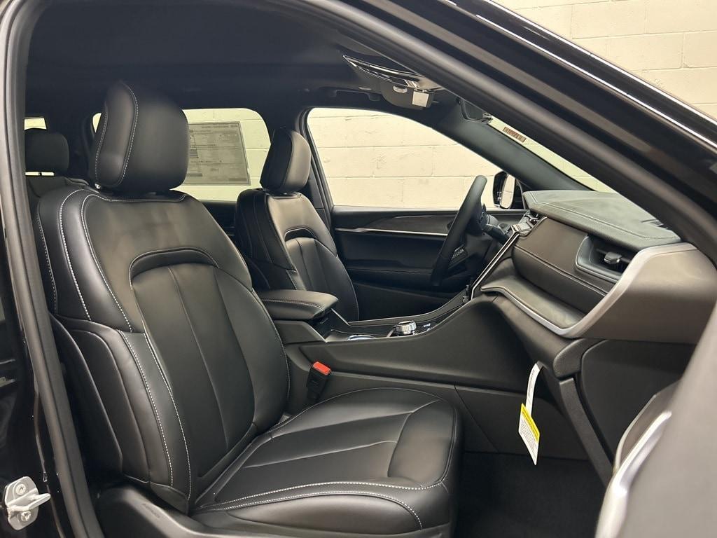 new 2025 Jeep Grand Cherokee L car, priced at $50,814