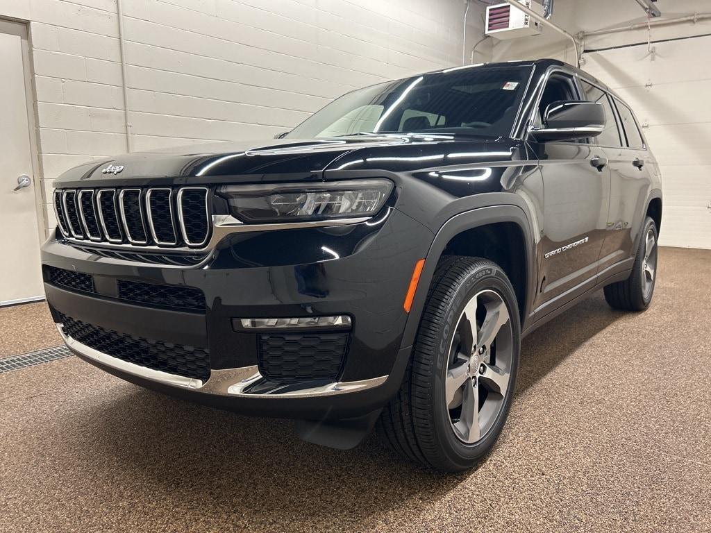 new 2025 Jeep Grand Cherokee L car, priced at $50,814