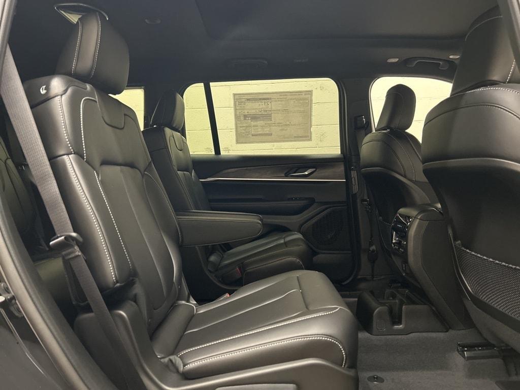 new 2025 Jeep Grand Cherokee L car, priced at $50,814