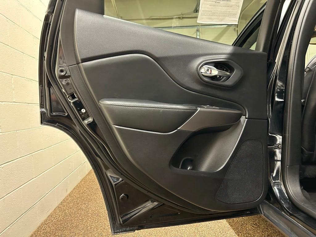 used 2022 Jeep Cherokee car, priced at $24,000