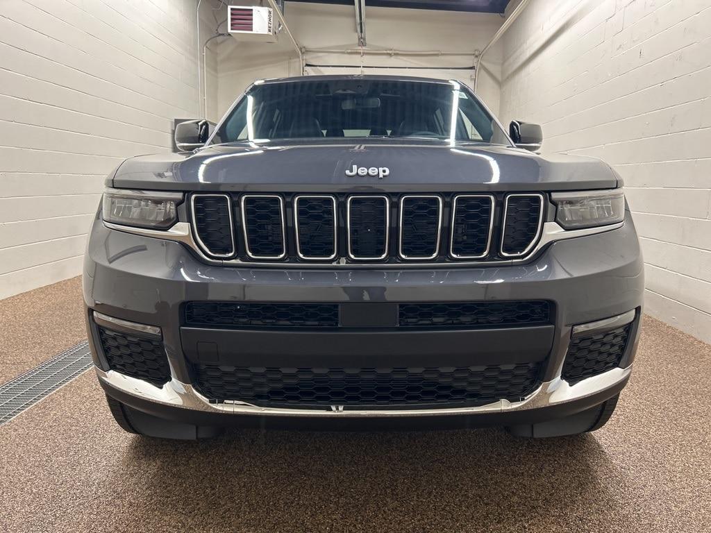 new 2024 Jeep Grand Cherokee L car, priced at $50,353