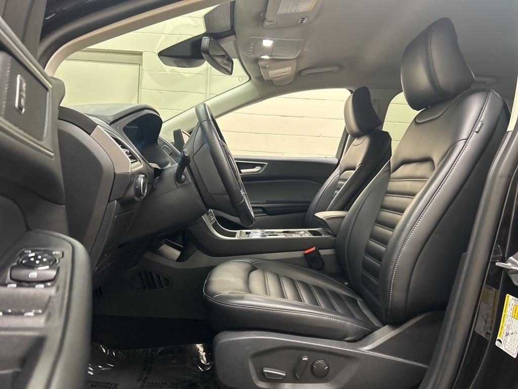 used 2024 Ford Edge car, priced at $26,690