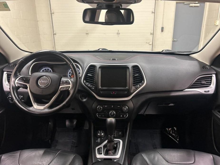 used 2014 Jeep Cherokee car, priced at $13,990