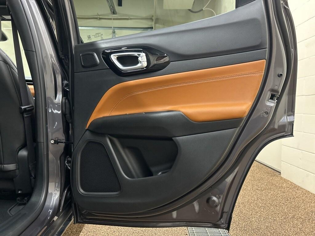 new 2024 Jeep Compass car, priced at $33,604