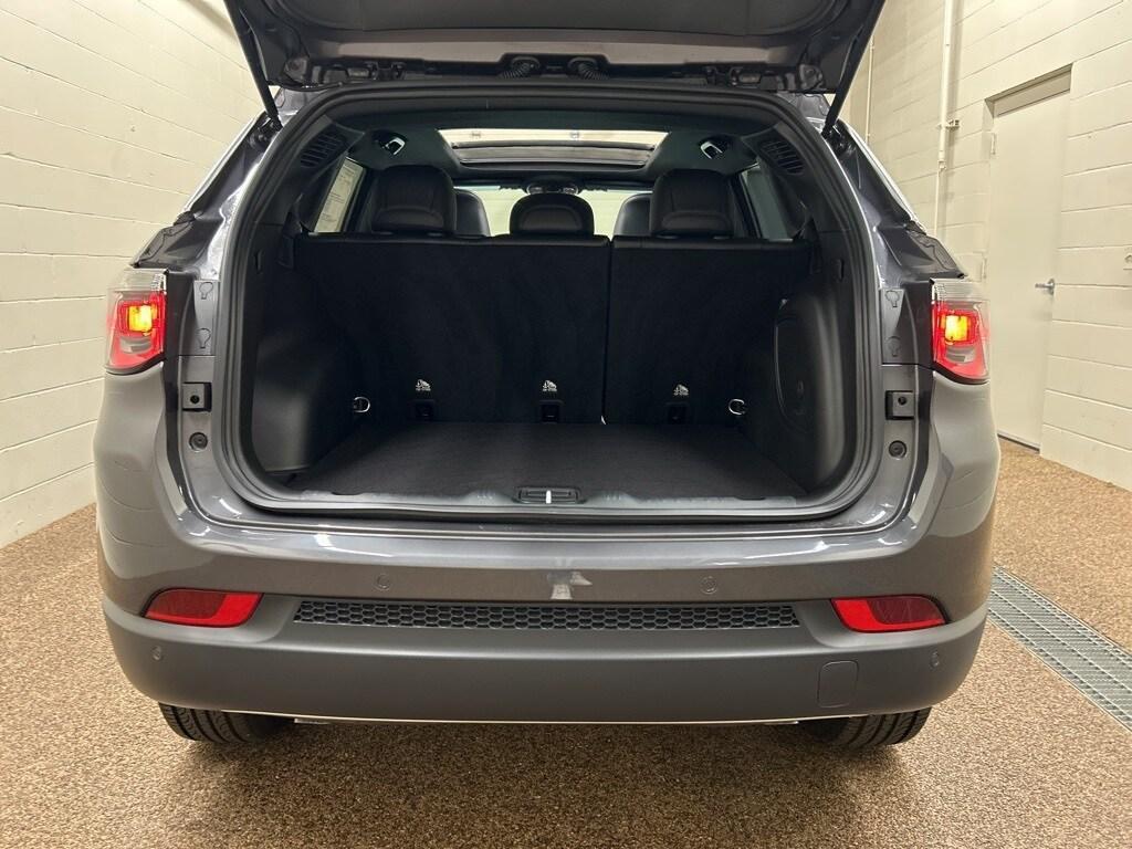 new 2024 Jeep Compass car, priced at $33,604