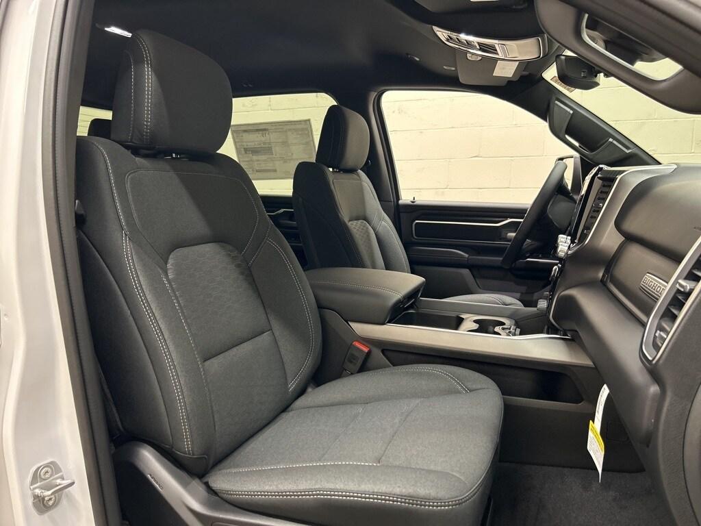 new 2025 Ram 1500 car