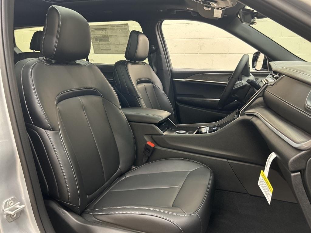 new 2025 Jeep Grand Cherokee L car, priced at $50,814