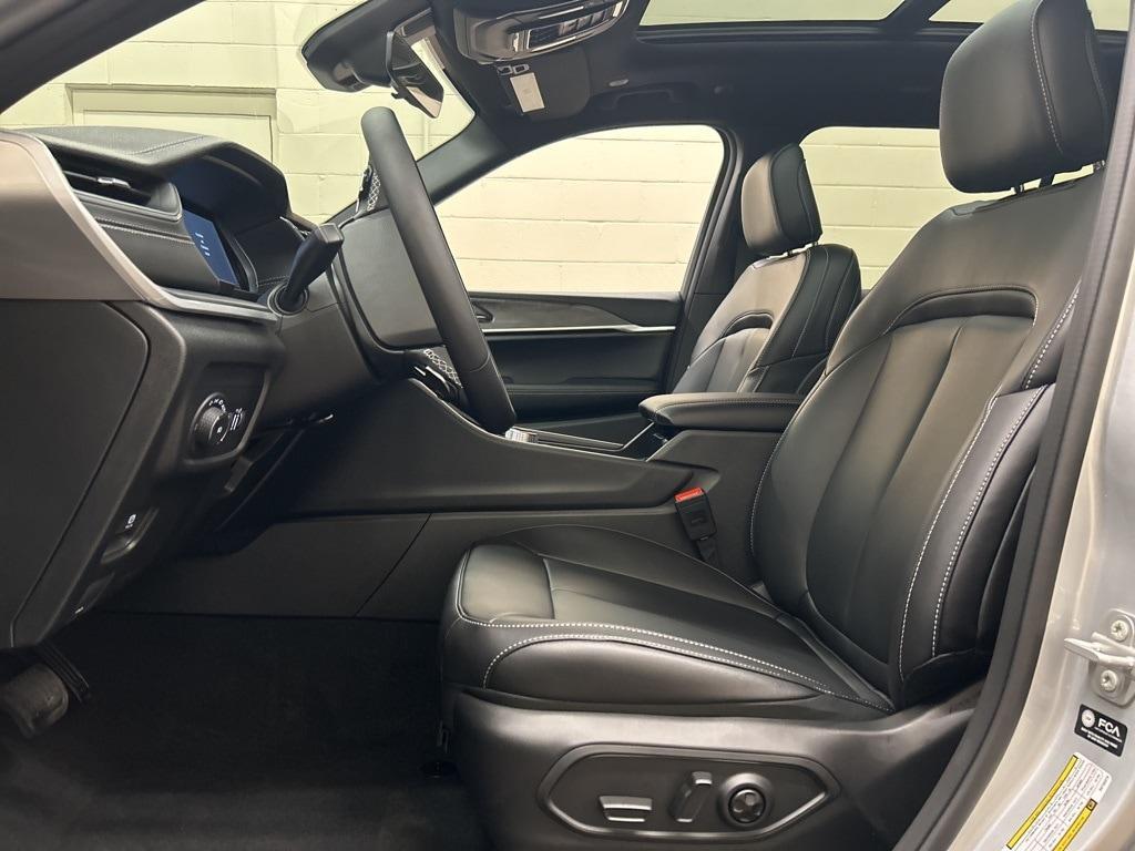 new 2025 Jeep Grand Cherokee L car, priced at $50,814