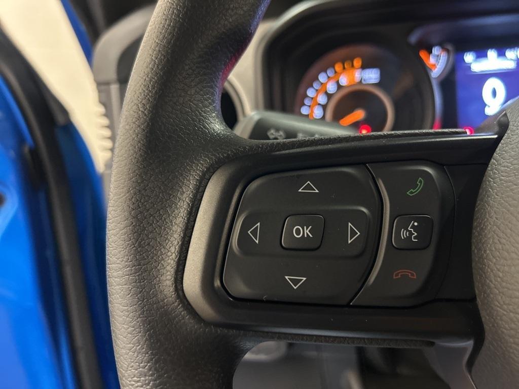 new 2025 Jeep Wrangler car