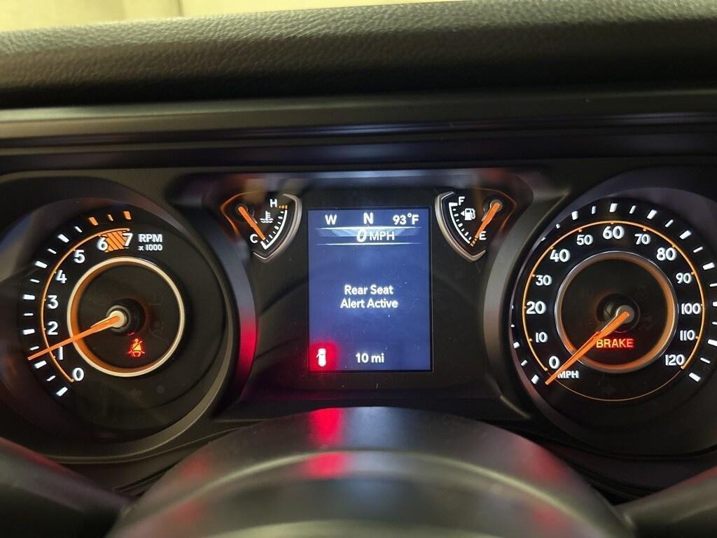 new 2025 Jeep Wrangler car