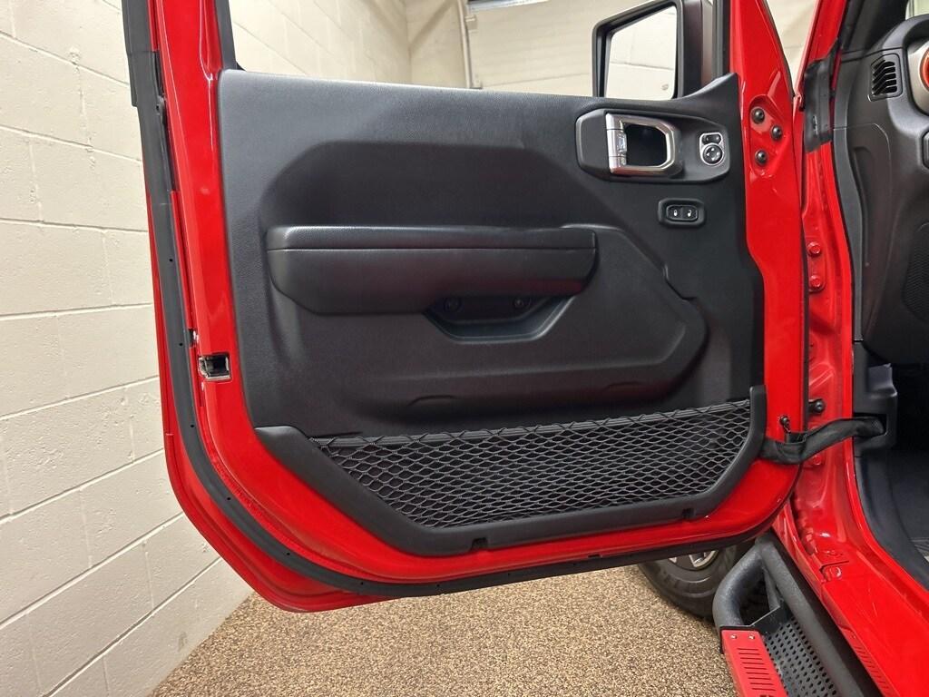 used 2021 Jeep Wrangler Unlimited car, priced at $33,990