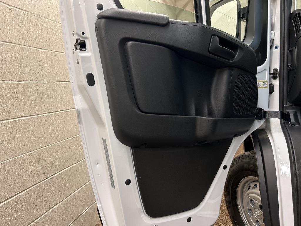 new 2025 Ram ProMaster 2500 car, priced at $64,640