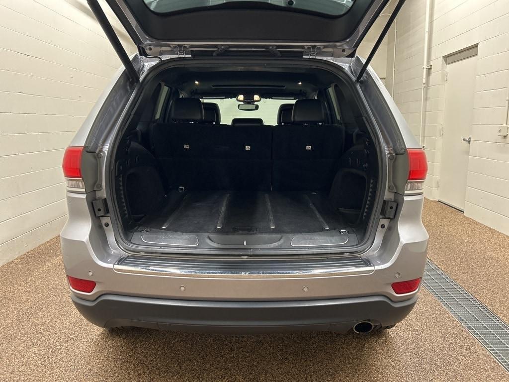 used 2017 Jeep Grand Cherokee car, priced at $15,715