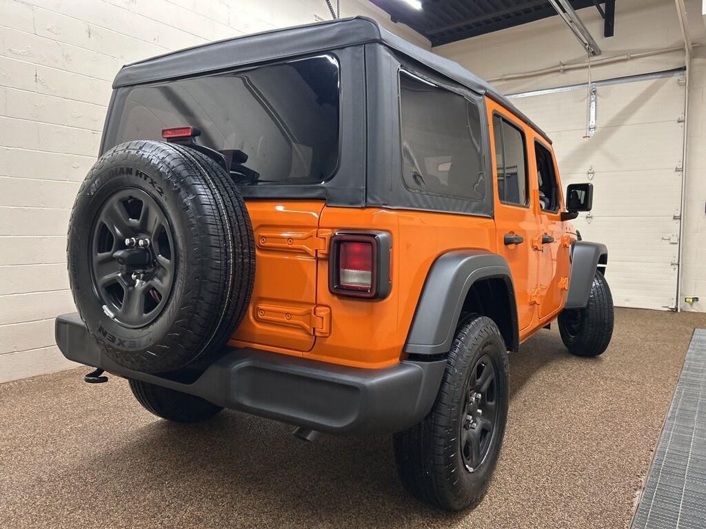 new 2025 Jeep Wrangler car