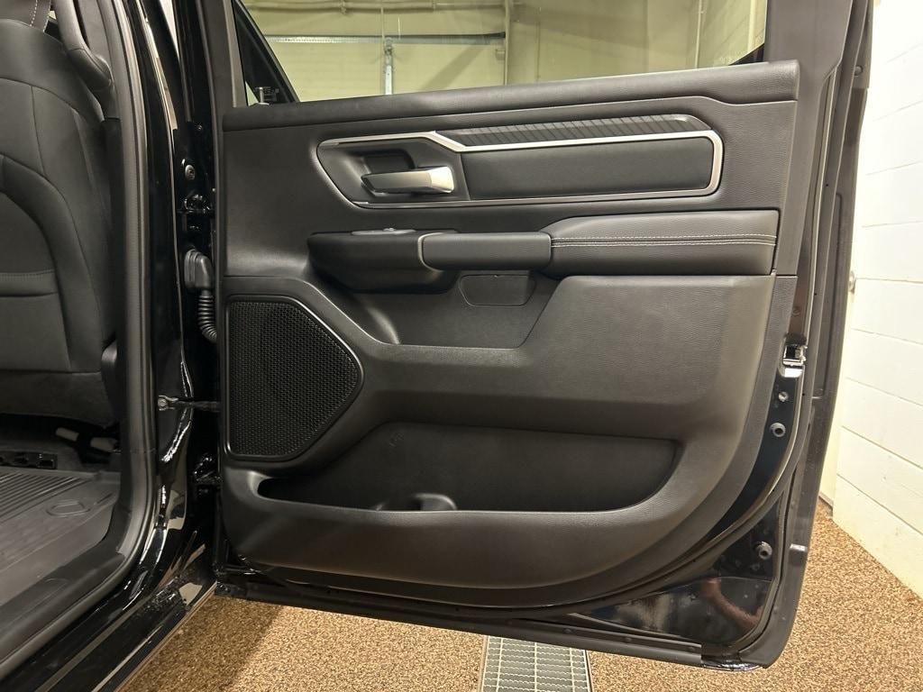 new 2025 Ram 1500 car, priced at $52,940