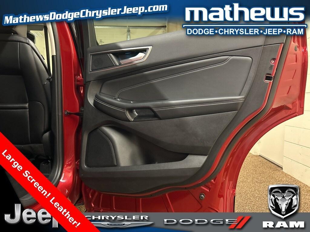 used 2024 Ford Edge car, priced at $33,990