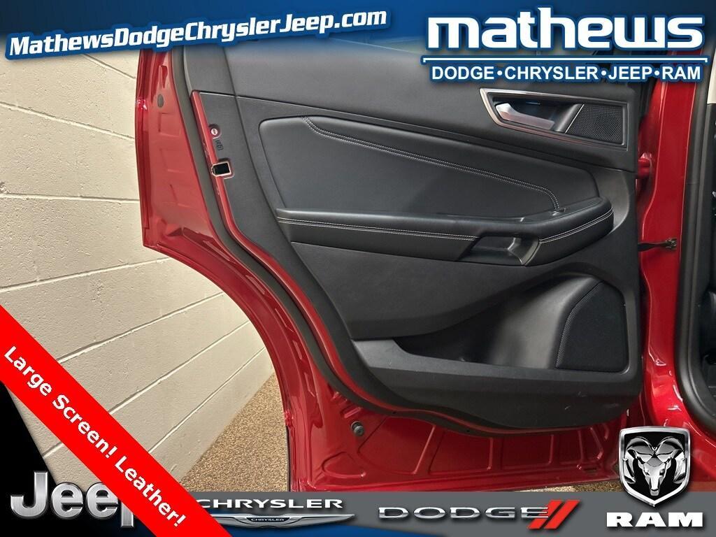used 2024 Ford Edge car, priced at $33,990