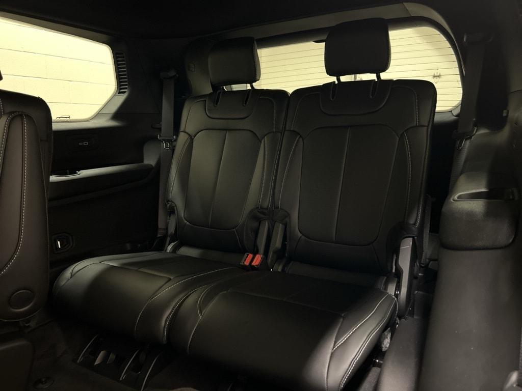 new 2025 Jeep Grand Cherokee L car, priced at $44,461