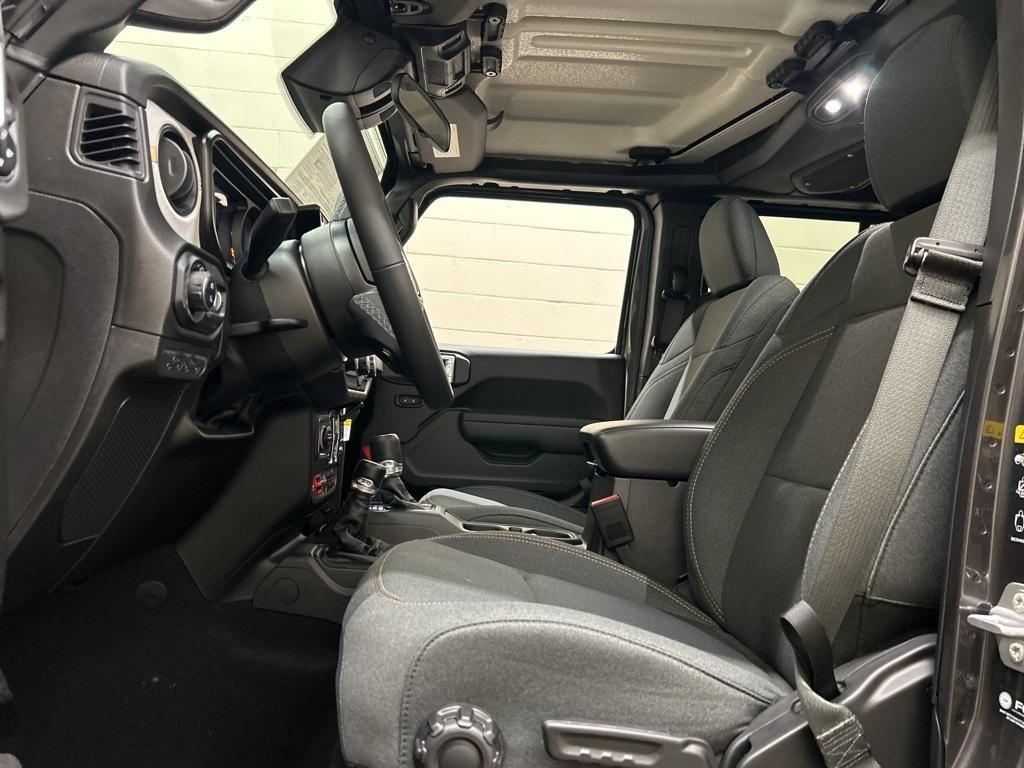 new 2026 Jeep Gladiator car, priced at $49,273
