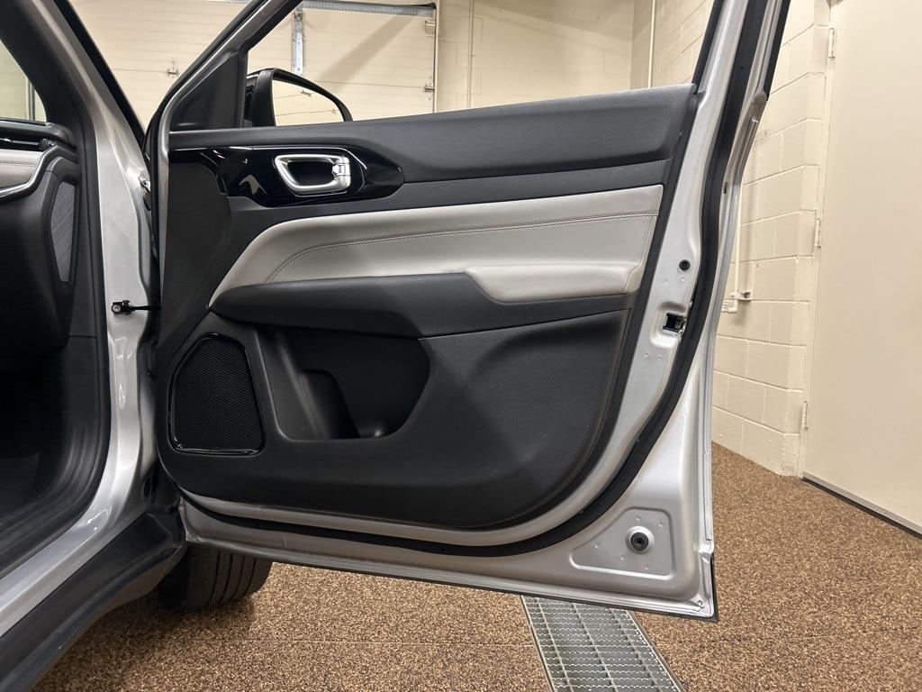 used 2024 Jeep Compass car, priced at $28,000