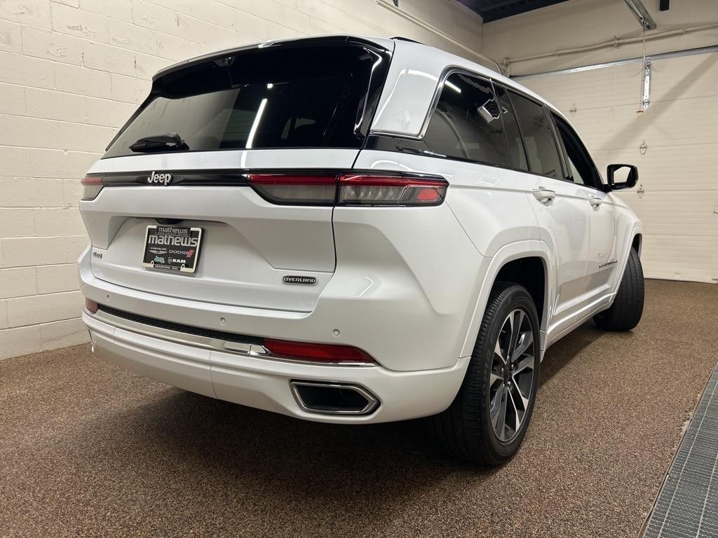 used 2022 Jeep Grand Cherokee car, priced at $33,000