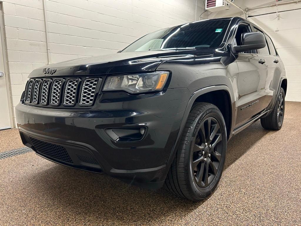 used 2018 Jeep Grand Cherokee car, priced at $14,000