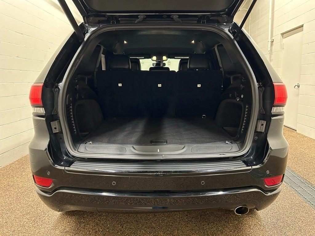 used 2018 Jeep Grand Cherokee car, priced at $14,000