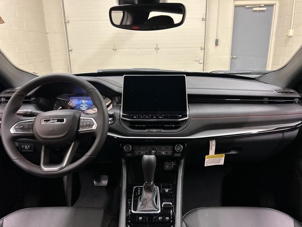 new 2026 Jeep Compass car, priced at $32,256