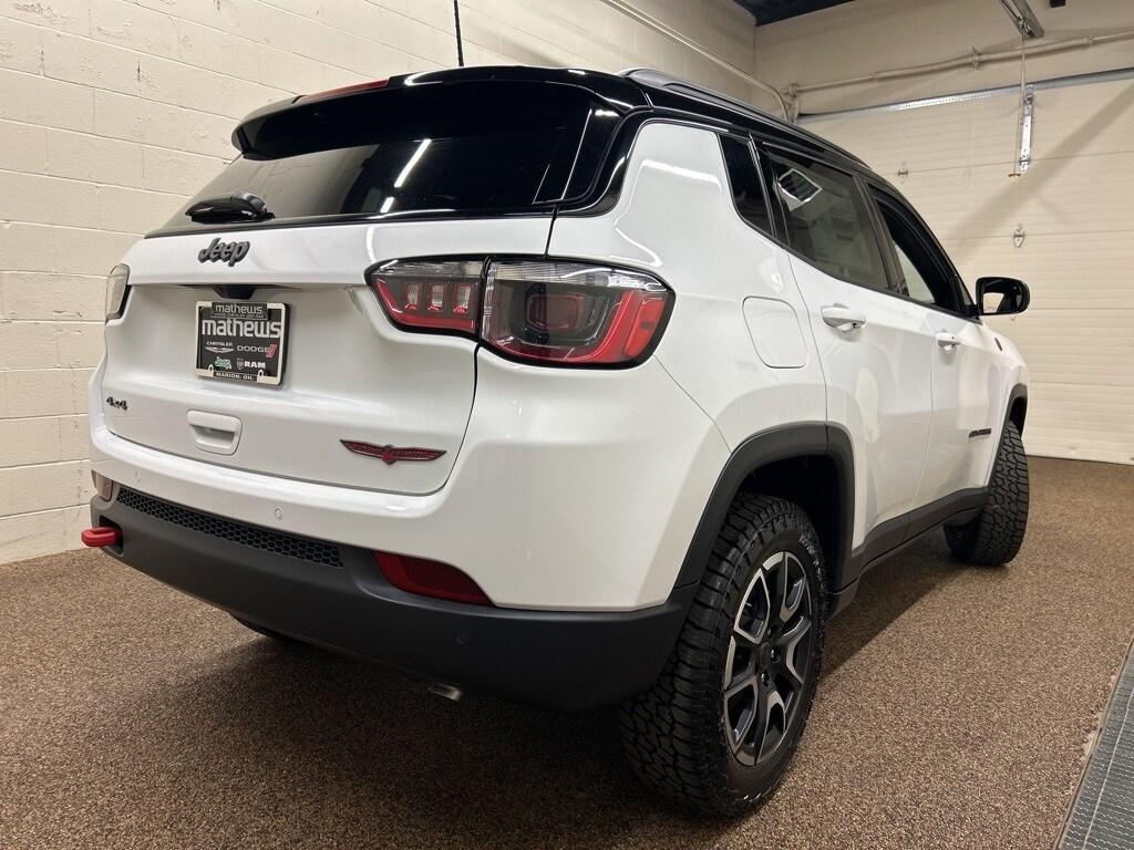 new 2026 Jeep Compass car, priced at $32,256