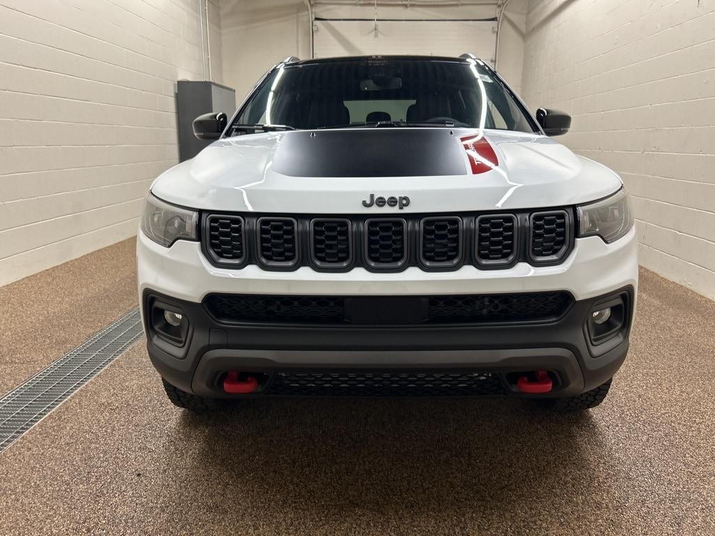new 2026 Jeep Compass car, priced at $32,256