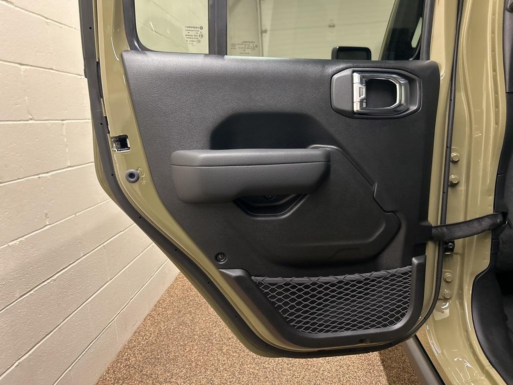 new 2026 Jeep Gladiator car, priced at $49,273