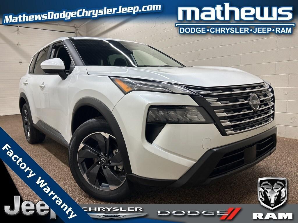 used 2024 Nissan Rogue car, priced at $25,000