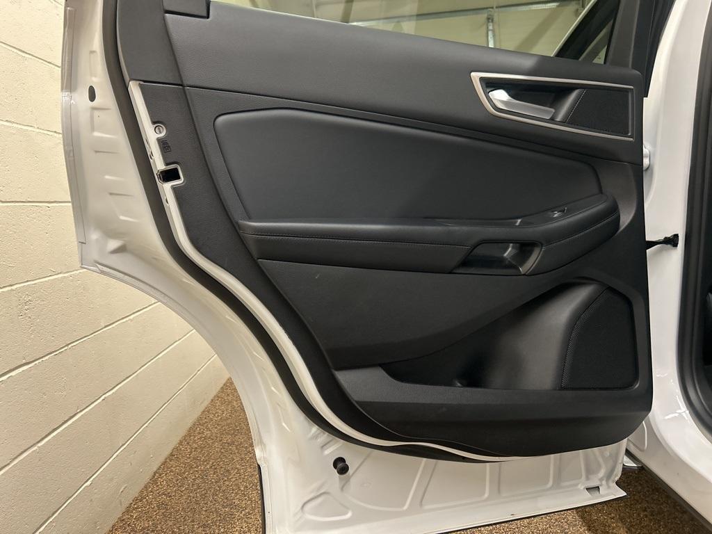 used 2024 Ford Edge car, priced at $22,000