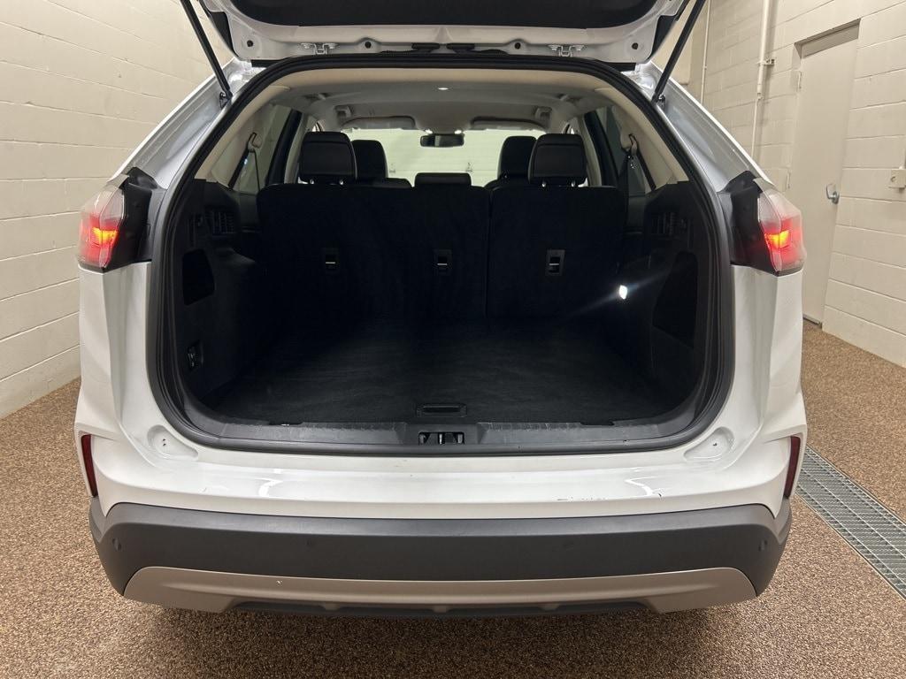 used 2024 Ford Edge car, priced at $22,000