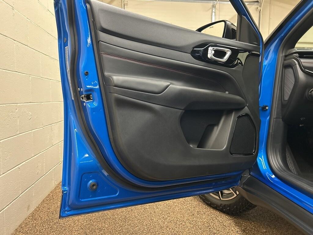 new 2026 Jeep Compass car, priced at $35,304