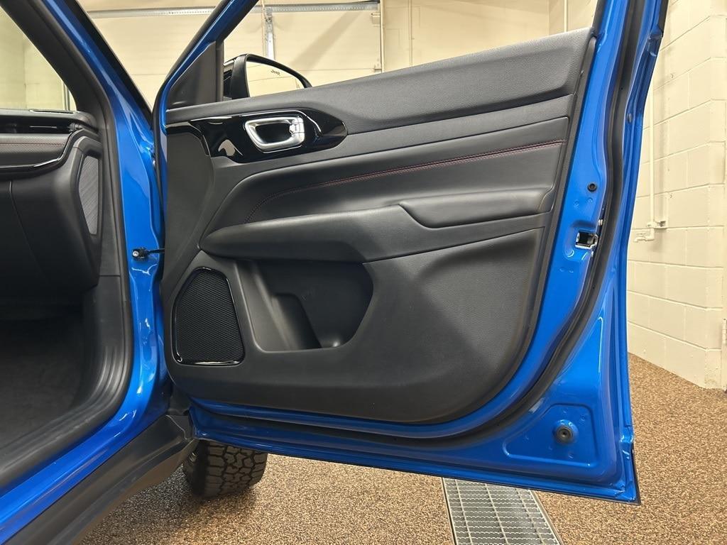 new 2026 Jeep Compass car, priced at $35,304