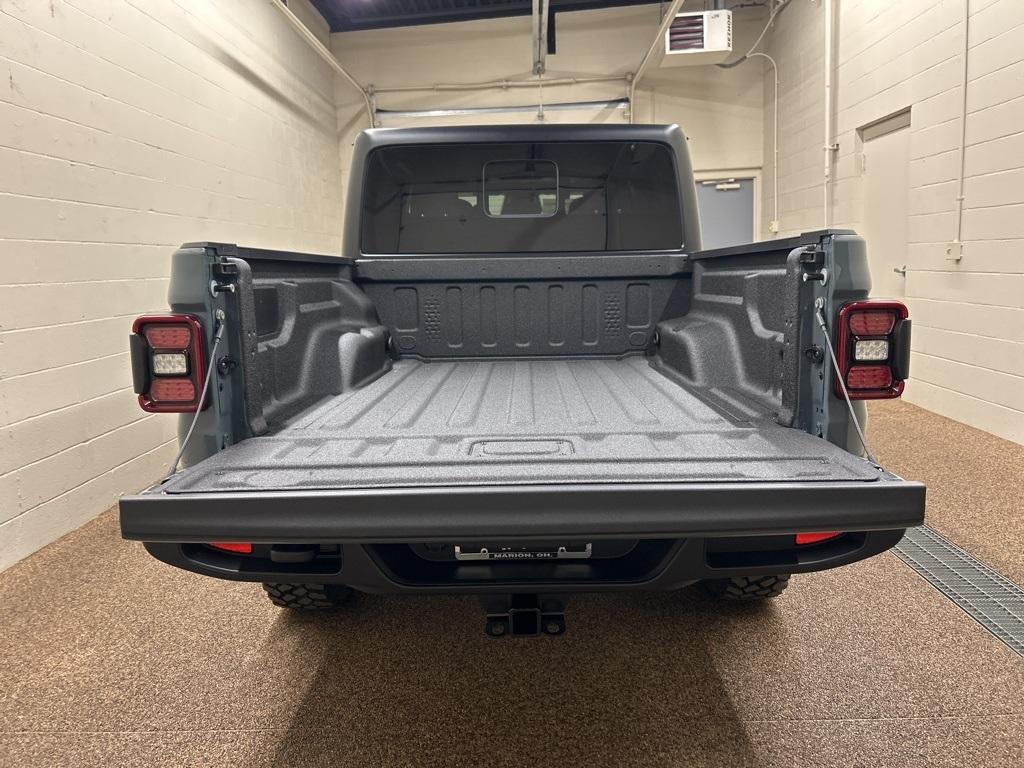 new 2026 Jeep Gladiator car, priced at $49,273