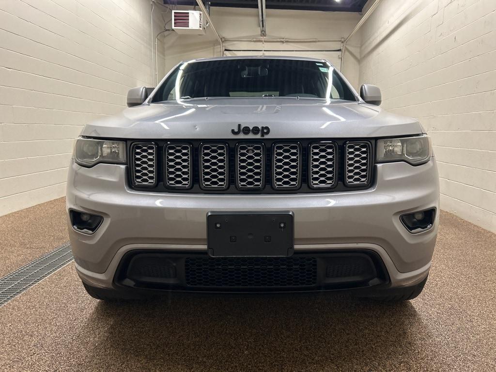 used 2020 Jeep Grand Cherokee car, priced at $26,000