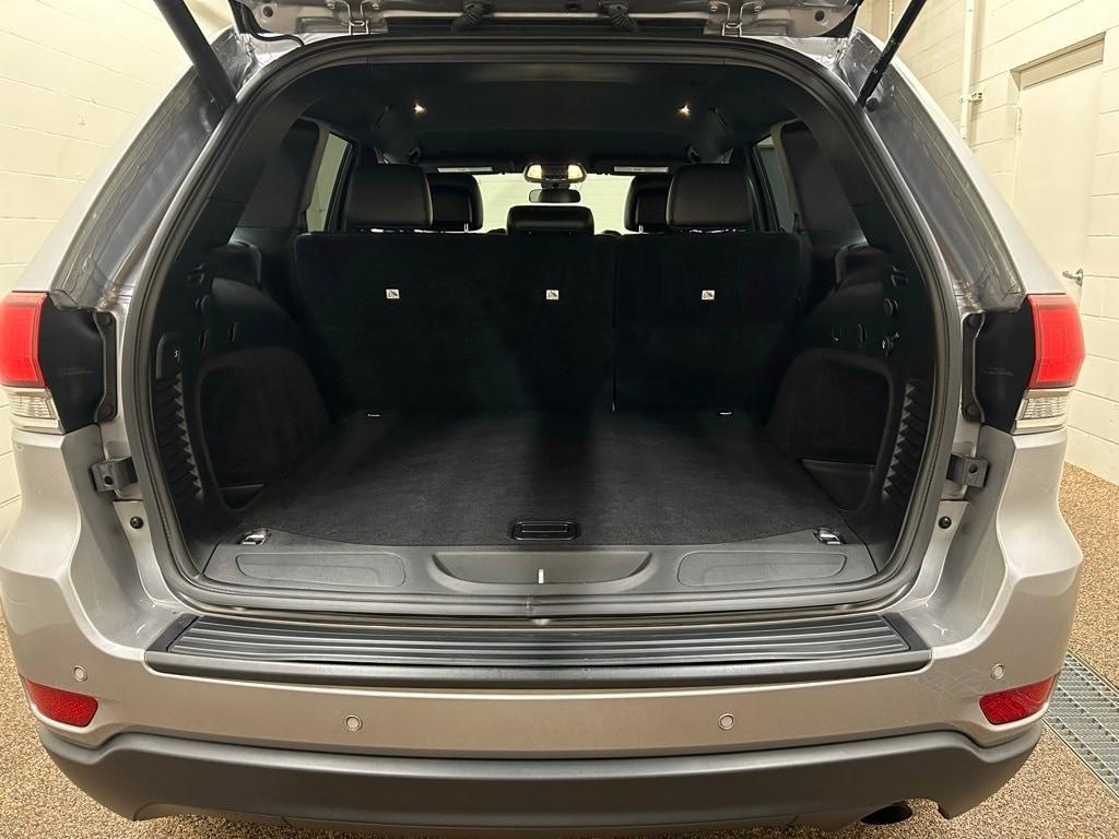 used 2021 Jeep Grand Cherokee car, priced at $24,000