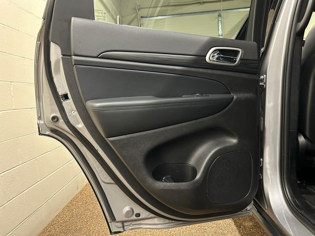 used 2021 Jeep Grand Cherokee car, priced at $24,000