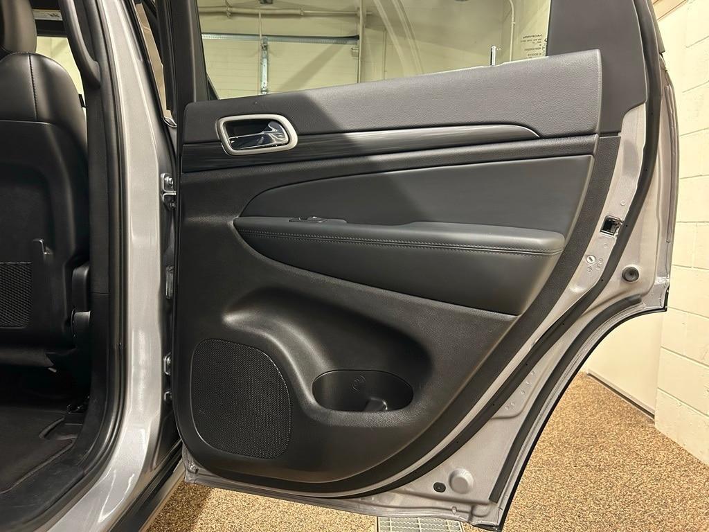 used 2021 Jeep Grand Cherokee car, priced at $24,000