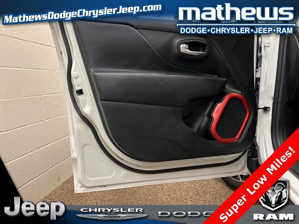 used 2023 Jeep Renegade car, priced at $23,262