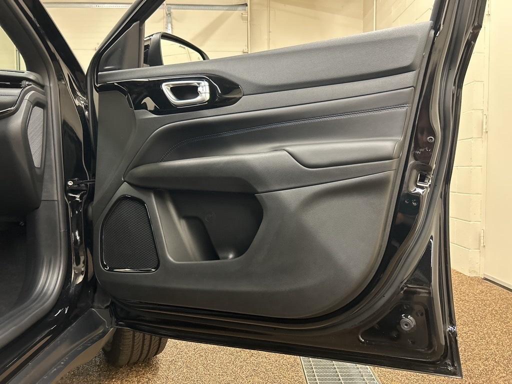 new 2026 Jeep Compass car, priced at $35,213