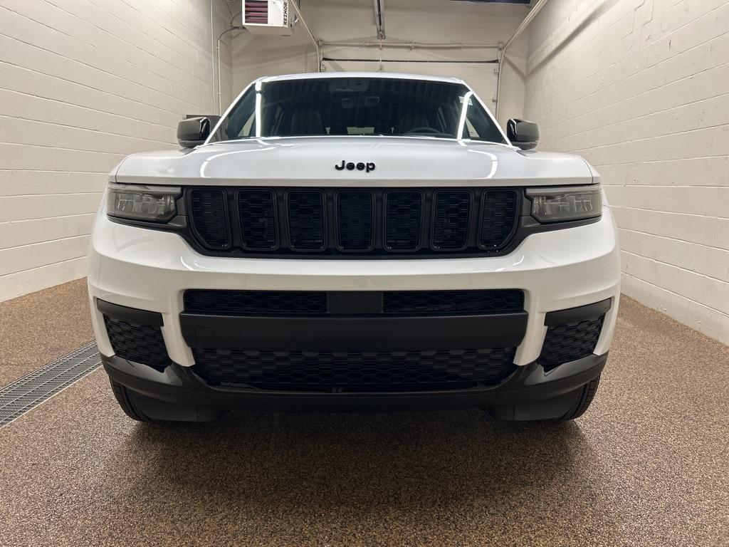 new 2025 Jeep Grand Cherokee L car, priced at $43,632