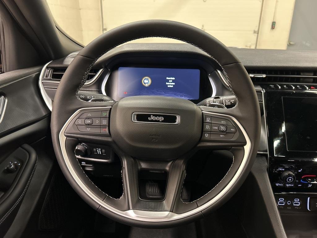 new 2025 Jeep Grand Cherokee L car, priced at $43,632