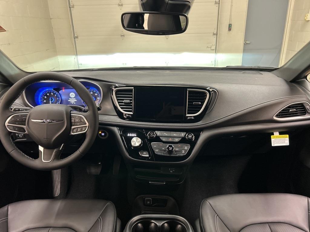 new 2026 Chrysler Pacifica car, priced at $42,097